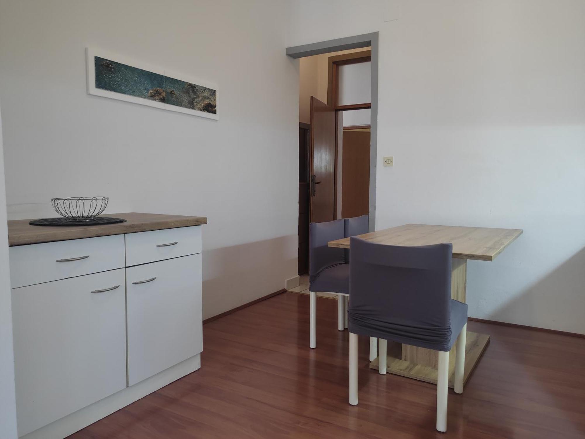 Apartmani Deleut 诺维·维诺多尔斯基 外观 照片