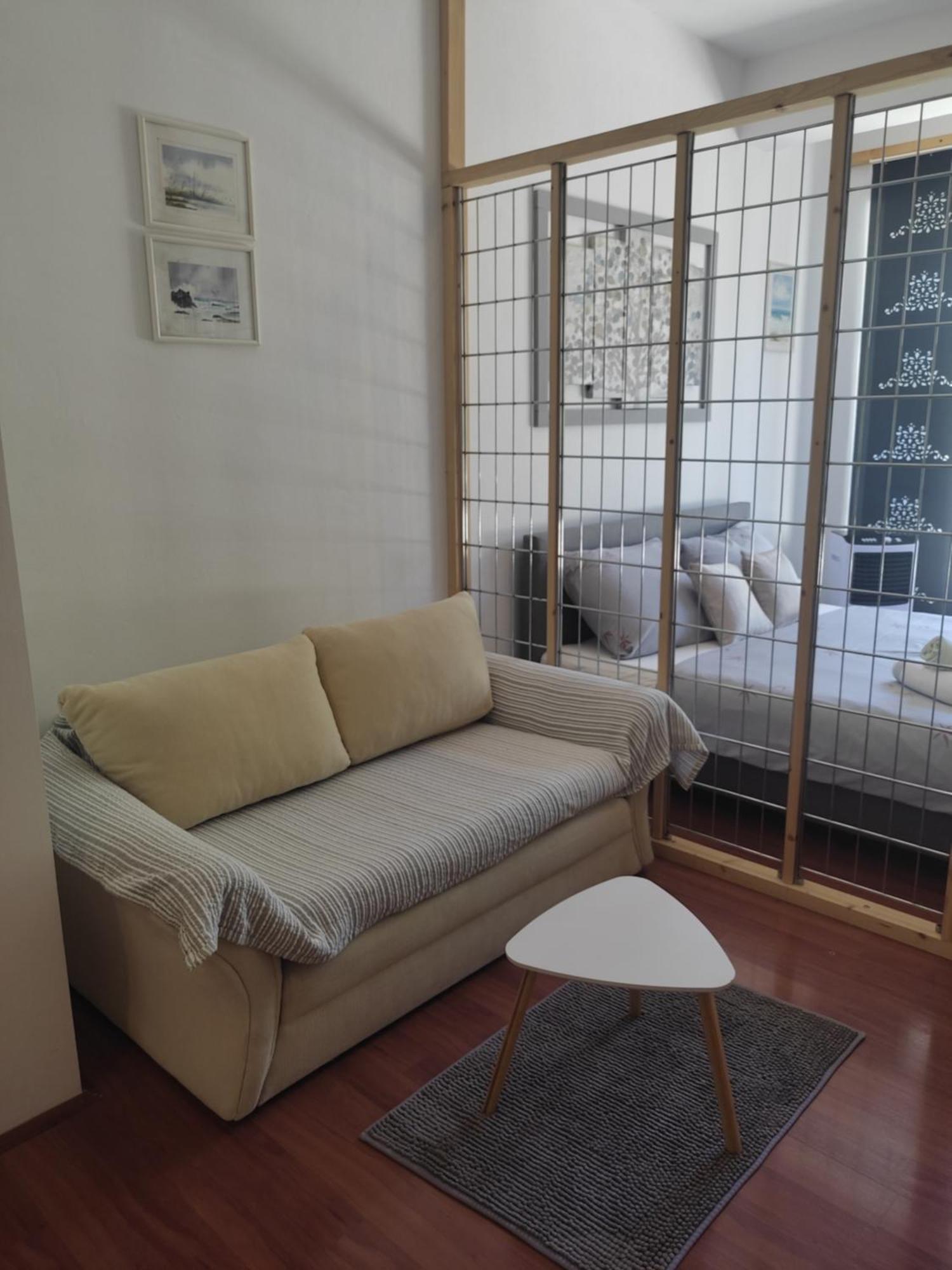 Apartmani Deleut 诺维·维诺多尔斯基 外观 照片